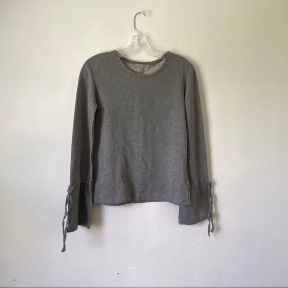 Grey & Gray Sweater Size XS Tie Sleeve Detail Long Sleeve Pullover - Picture 2 of 7